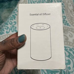 Essential oil diffuser